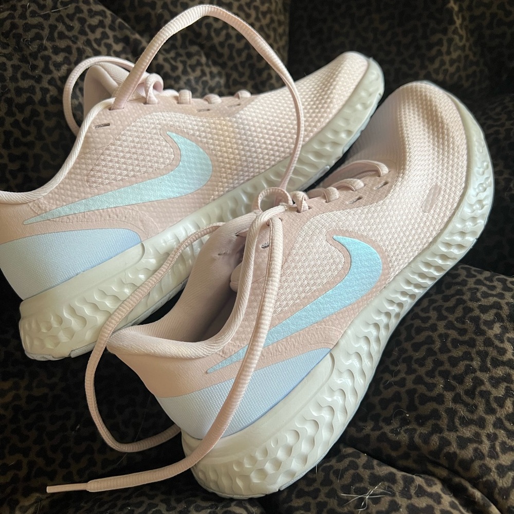 Pink and Baby blue Nike running shoes women size 7